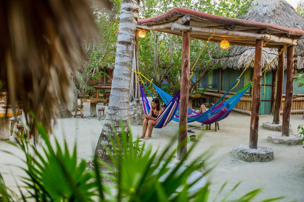 Cabanas Ida Y Vuelta Isola Holbox Esterno foto