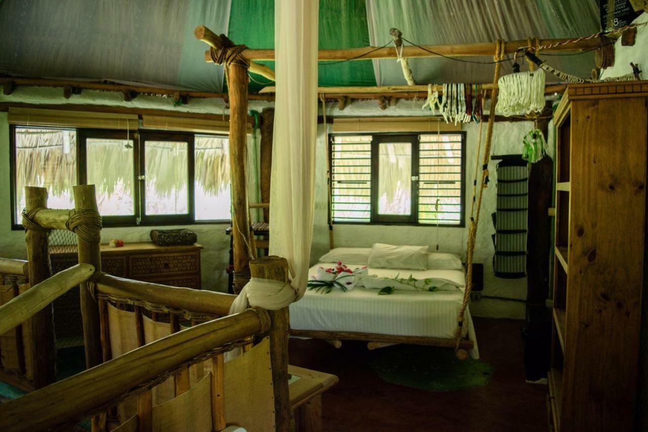 Cabanas Ida Y Vuelta Isola Holbox Esterno foto